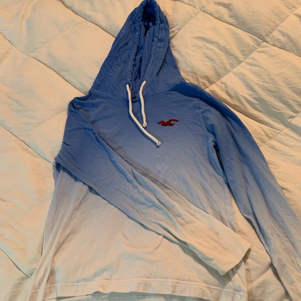 hollister sweatshirt